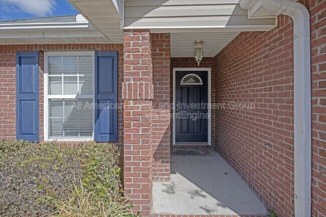 Foto del edificio - 648 Alysheba Dr