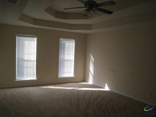 Building Photo - 101 Trevore Ct