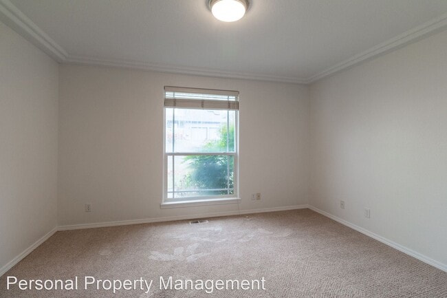 Building Photo - 4 br, 2 bath House - 313 NW 106th St