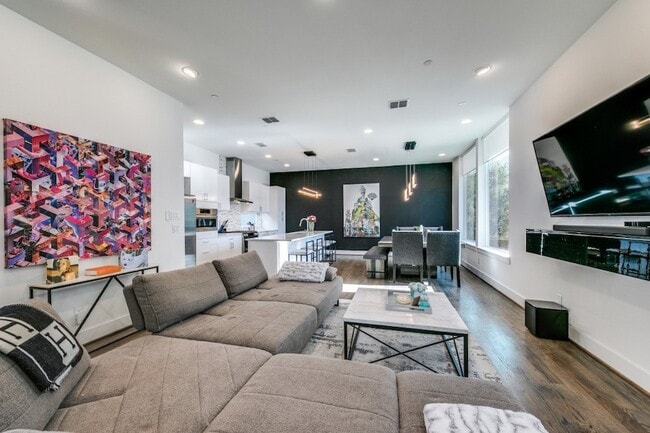Building Photo - 345 Mathey Ct
