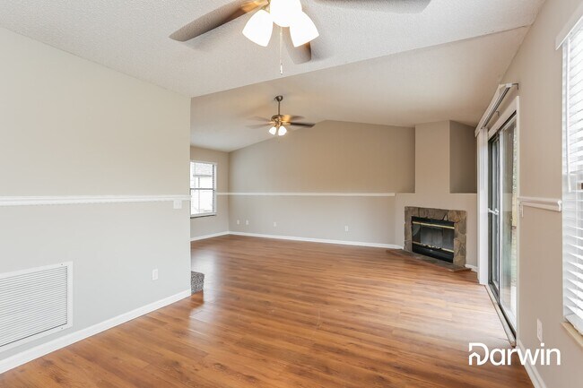 Foto del edificio - 6406 Sable Woods Ct, Jacksonville, FL 32244