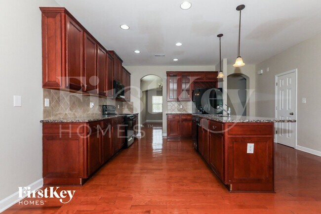 Foto del edificio - 4210 High Shoals Dr