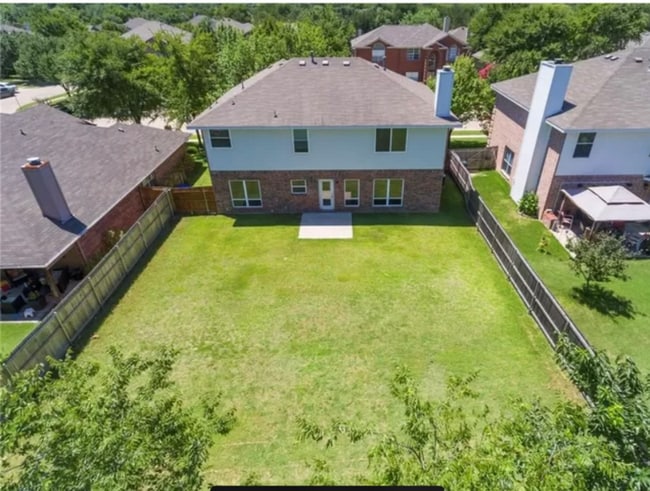 Building Photo - 726 Oak Hollow Ln