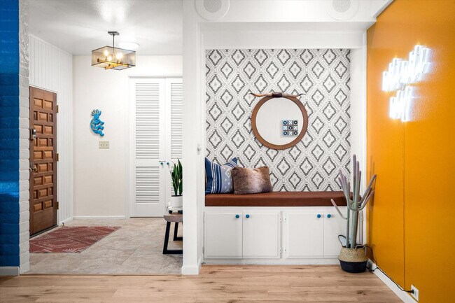 Foto del edificio - 4525 N 66th St