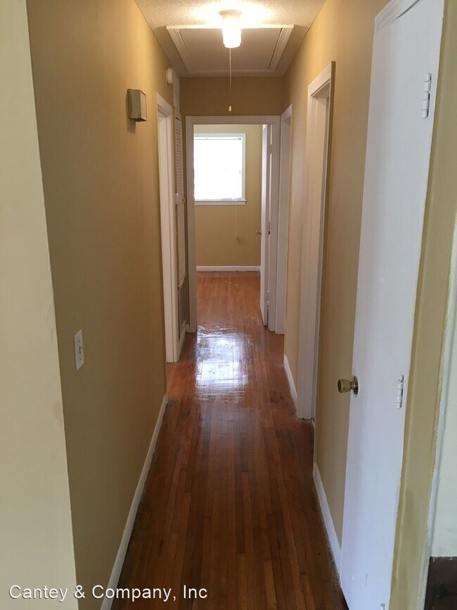 Building Photo - 3 br, 1 bath House - 3801 Woodbury Drive