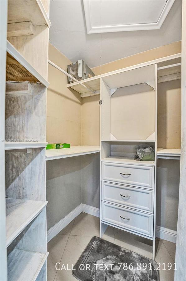Building Photo - 4461 NW 6th Court, Plantation, FL 33317