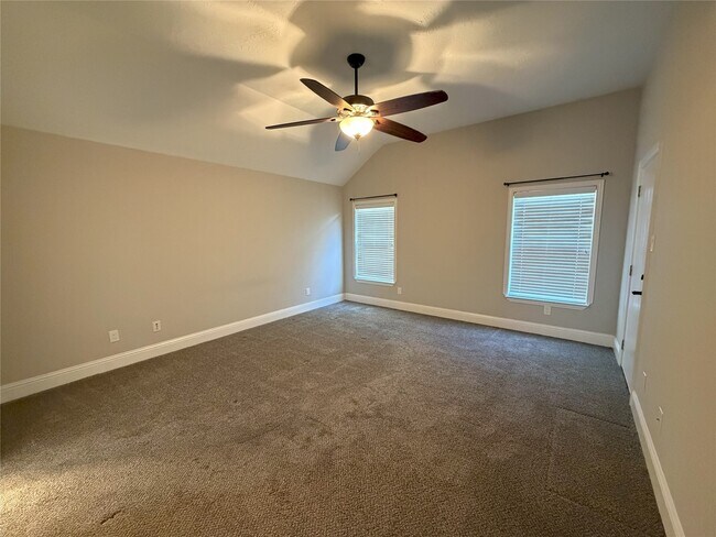 Building Photo - 13706 Naples Park Ln