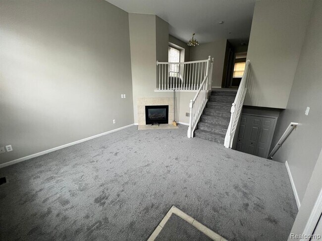 Foto del edificio - 16958 Farmington Rd