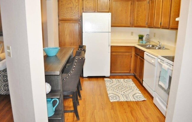 Interior Photo - Island Place Apartments - On the River