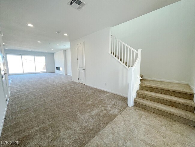 Building Photo - 8820 Scalpay St