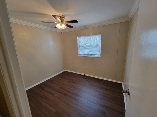 Foto del edificio - 129 Auburn Pl