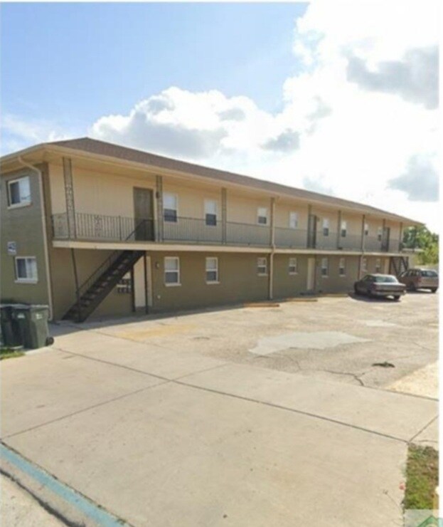 Foto del edificio - 4435 Wilson Ave