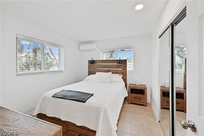 Building Photo - 129 Eucalyptus Ct