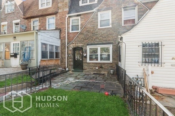 Primary Photo - 309 Maypole Rd