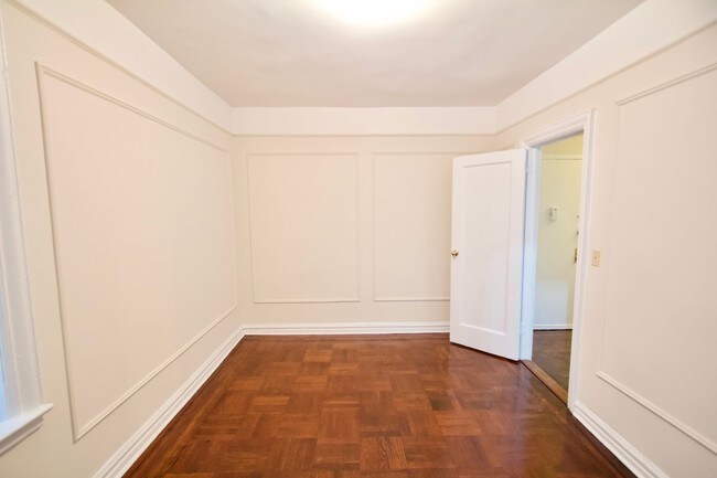 Building Photo - 1555 Grand Concourse