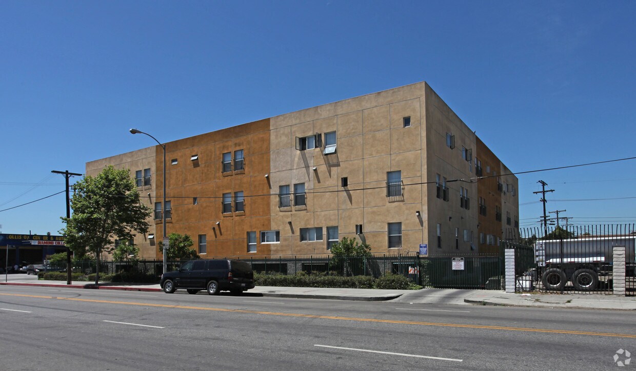 Foto del edificio - Umoja Apartments