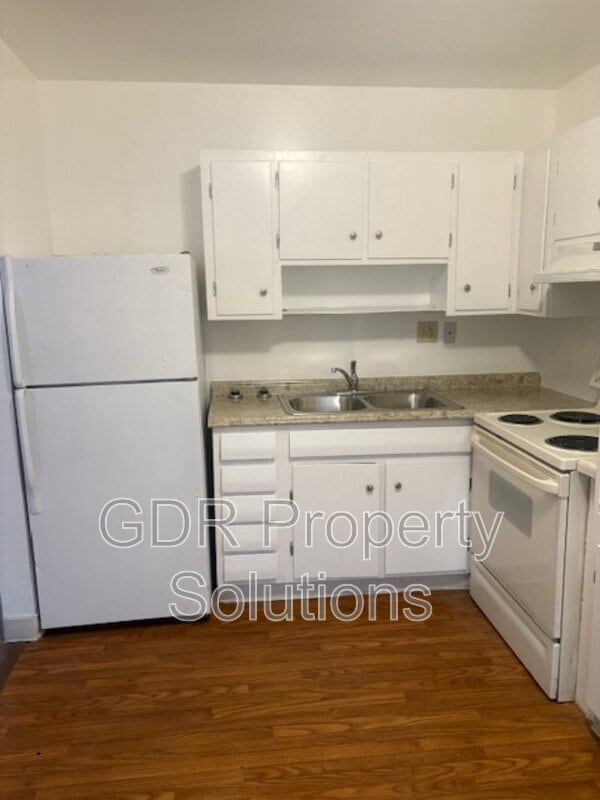 Foto del edificio - 1201 Iron Ave SW