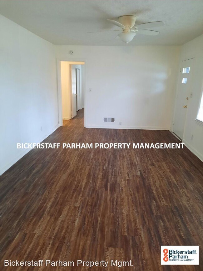 Foto del edificio - 3 br, 2 bath House - 3604 Vivian Lane