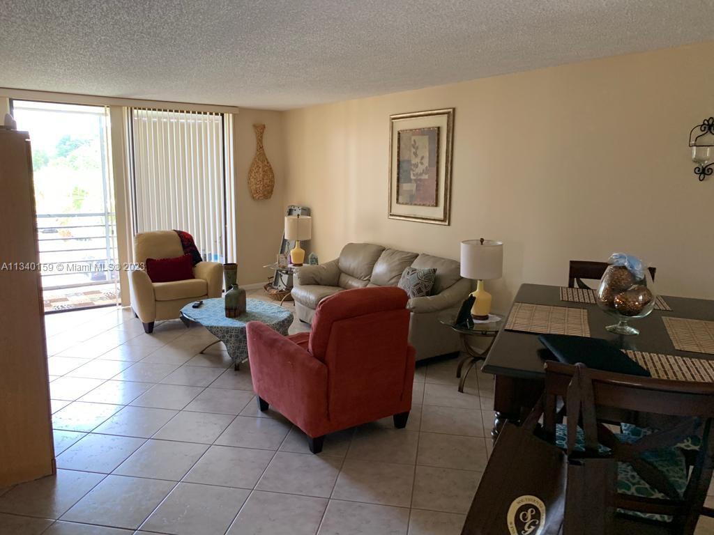 1830 SW 81st Ave Unit 4302, North Lauderdale, FL 33068 Room for Rent
