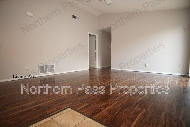 Building Photo - 12416 Tierra Alamo Dr