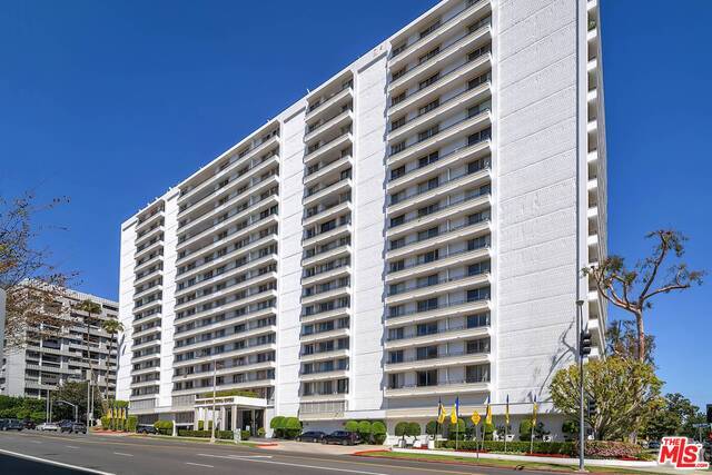 Foto principal - 10390 Wilshire Blvd