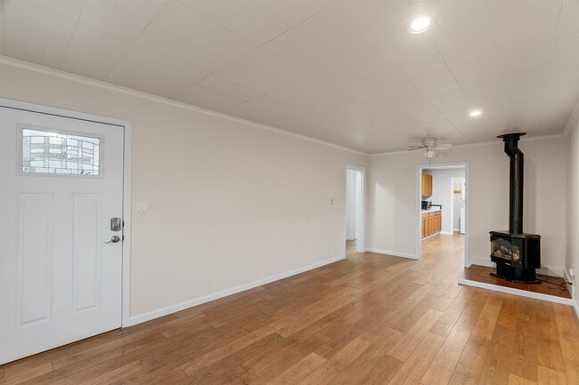 Foto del edificio - 208 S Chehalis St