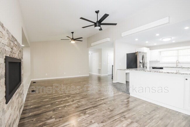 Foto del edificio - 8549 Wild Cherry Dr