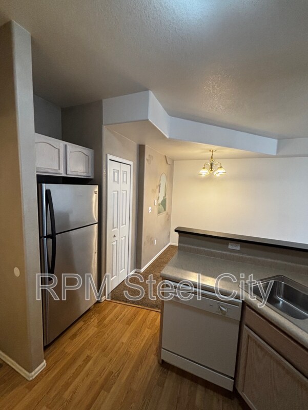 Foto del edificio - 4141 Outlook Blvd