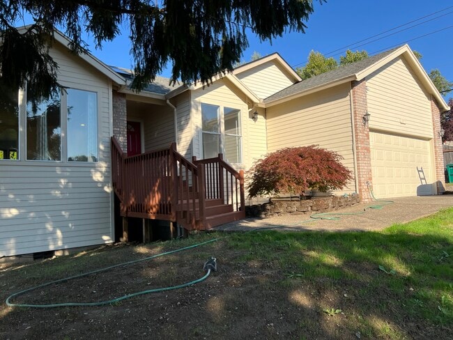 Photo - 15021 SE 130th Dr House