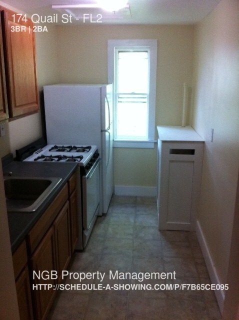 Building Photo - 174 Quail St