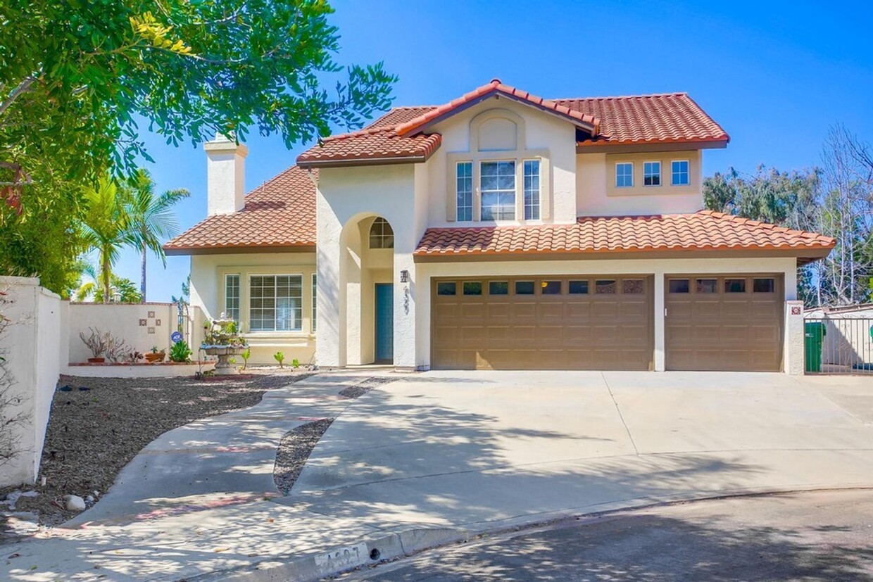 Primary Photo - Great 4 bedroom, 3 bath Carlsbad Home For ...