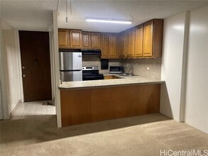 Building Photo - 909 Ala Lilikoi St