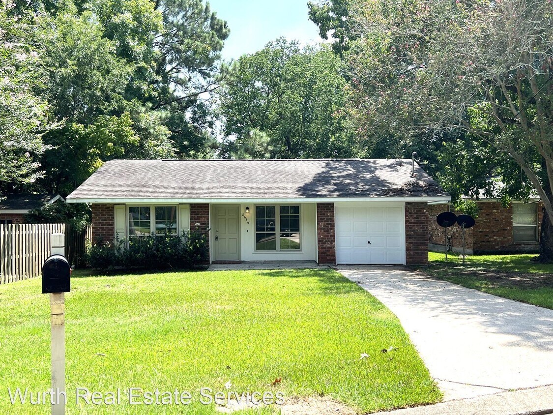 Foto principal - 3 br, 2 bath House - 8646 Barnett Dr.