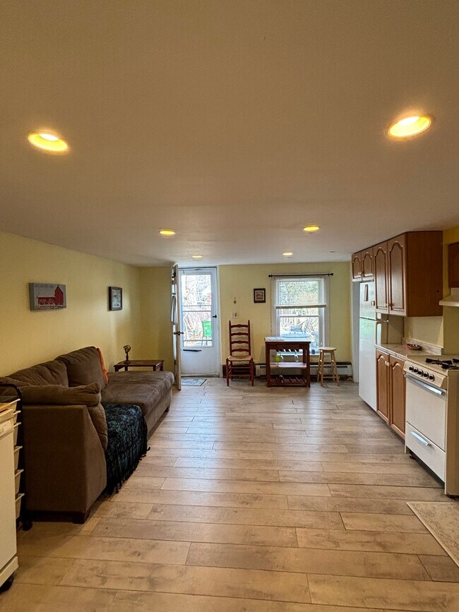 Foto del edificio - 8B Springfield Ct