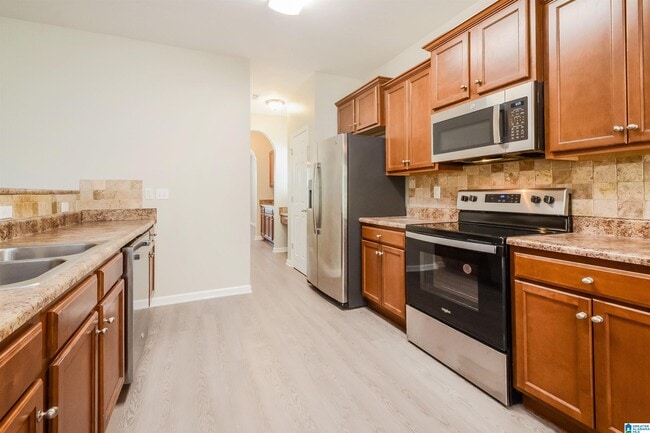 Building Photo - 5894 Ridgeline Dr