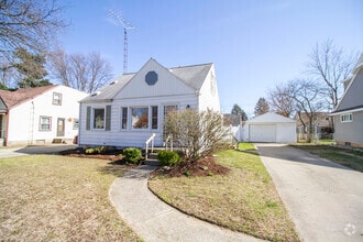 Building Photo - 2859 Boxwood Rd