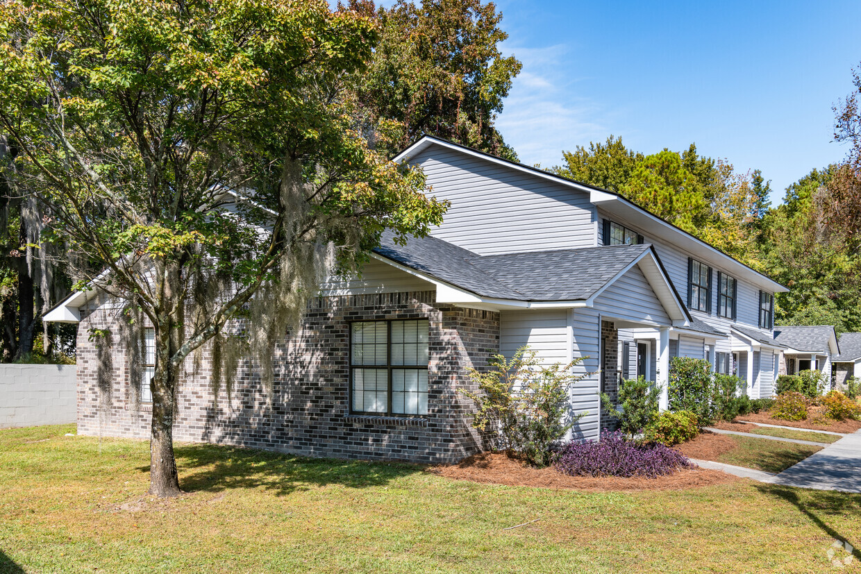 Primary Photo - Residence At Battery Creek