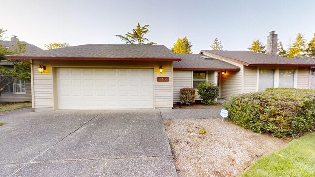 Building Photo - Spacious Ranch-Style Home with Modern Amen...