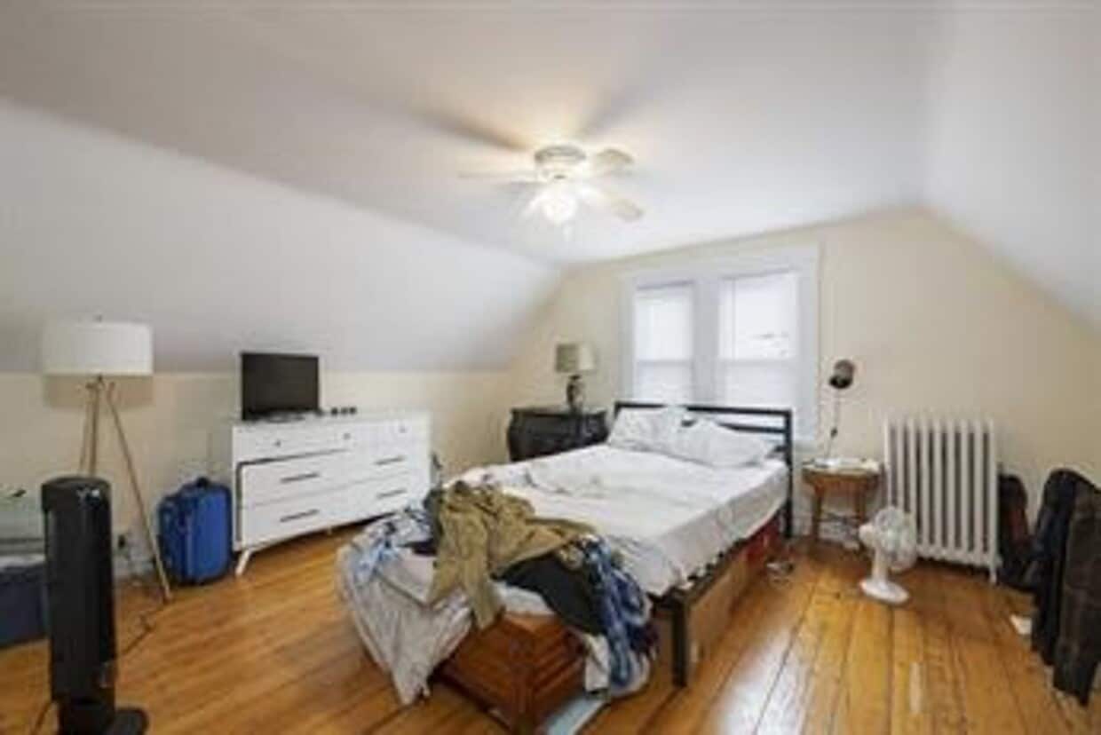 Primary Photo - HOT BRIGHTON LISTING!!!!
