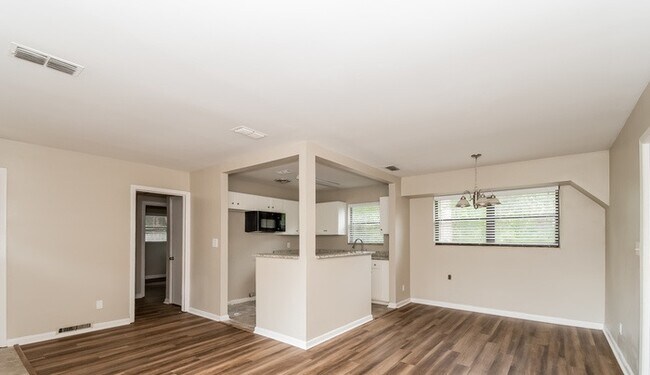 Building Photo - 7023 Cherbourg Ave N