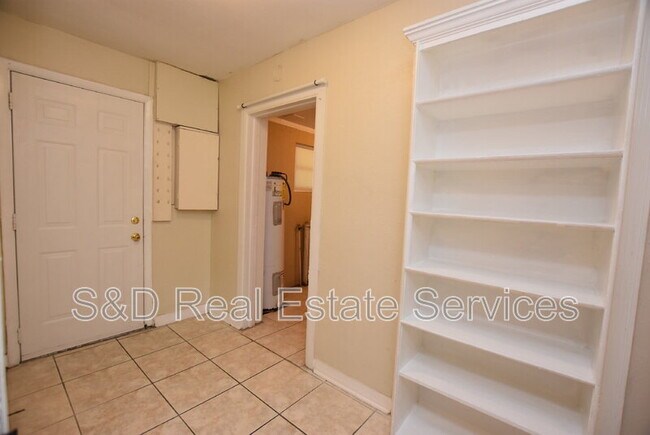 Building Photo - 1804 Elk Dr