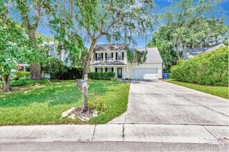 Building Photo - 1359 Center Lake Dr