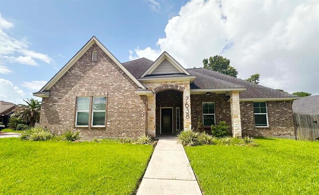 Building Photo - 7638 Bronze Trail Dr