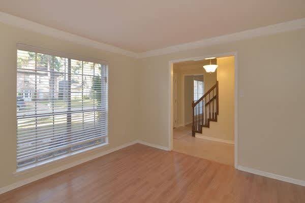 Building Photo - 3807 Stillview Dr