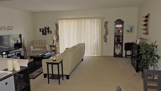 Foto del edificio - 6463 N Northwest Hwy