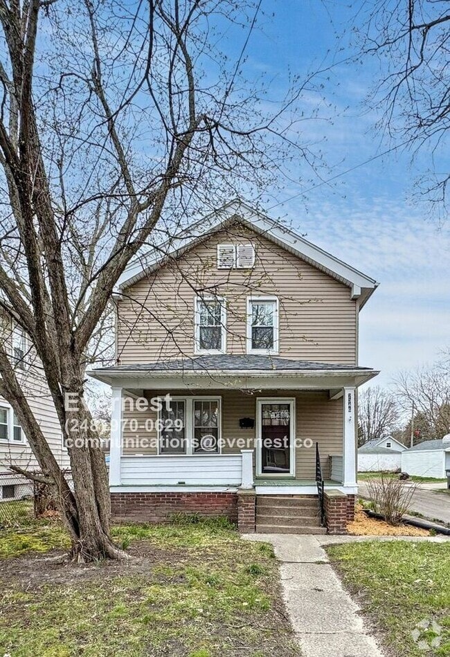 Building Photo - 2346 Ward St