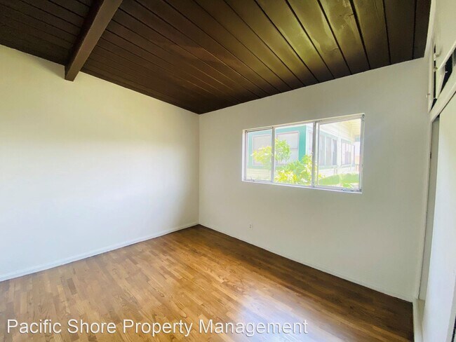 Foto del edificio - 351 Douglas St