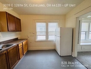 Building Photo - 3039 E 126th St