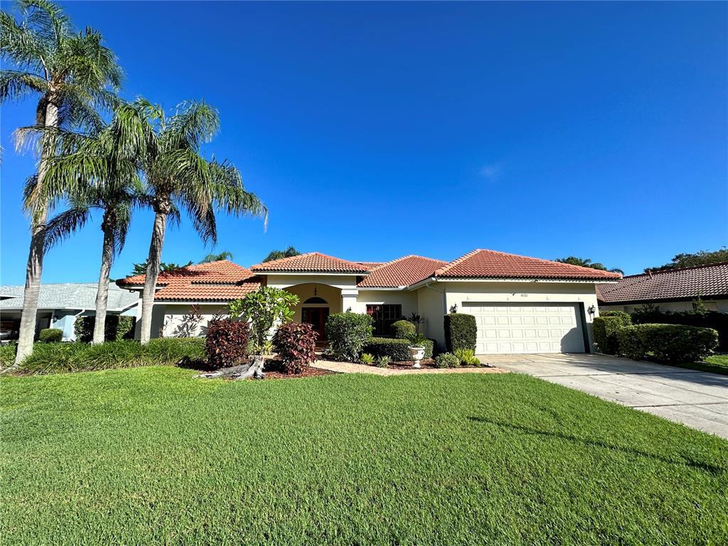 Foto principal - 8133 Misty Oaks Blvd