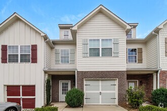 Building Photo - 15 Madaline Ln